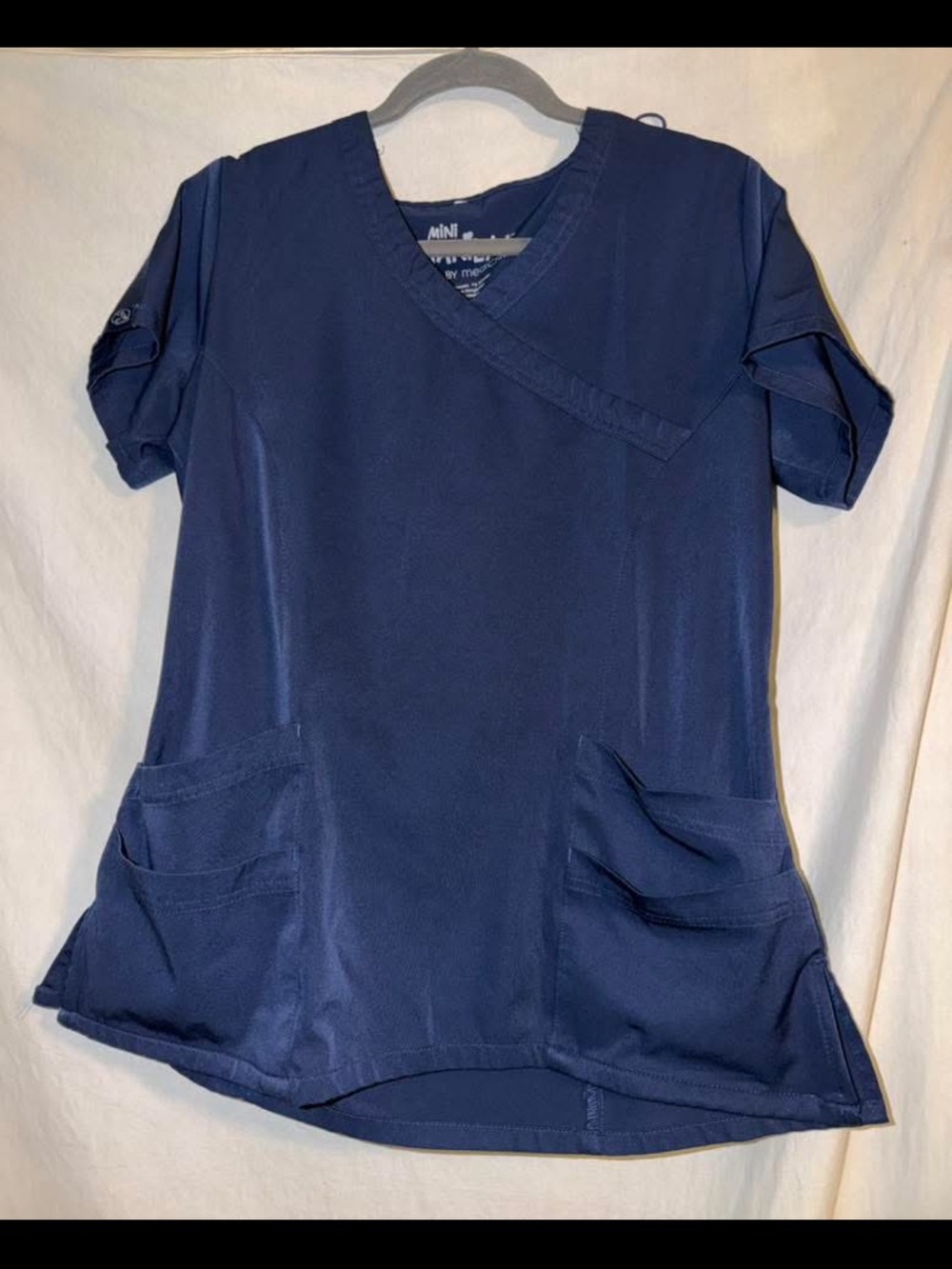 Mini Marilyn by Medi Chic Scrubs Navy Crossover V-Neck Tunic